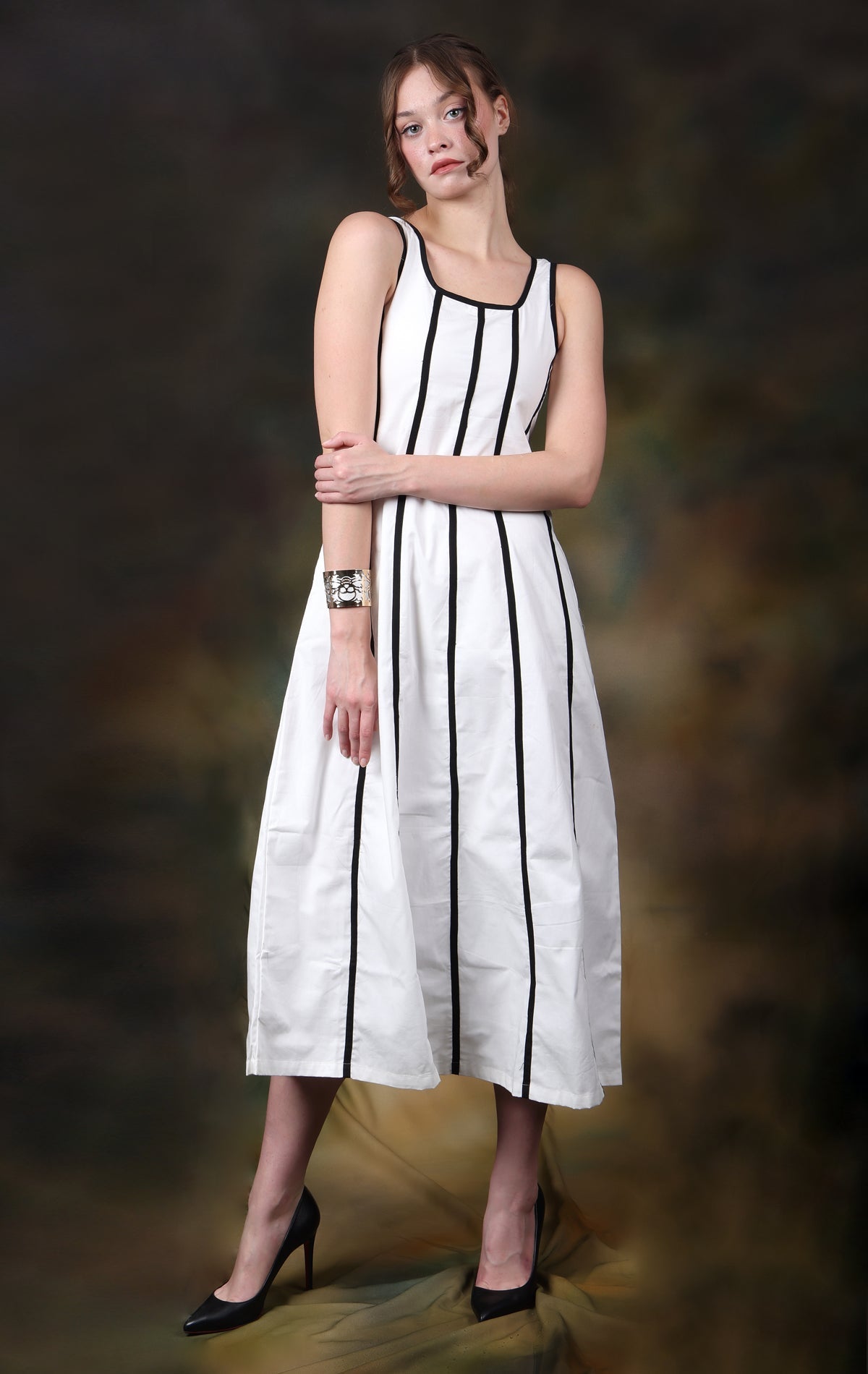 Bella Bianca Dress Maxi Dress - Atulyakala