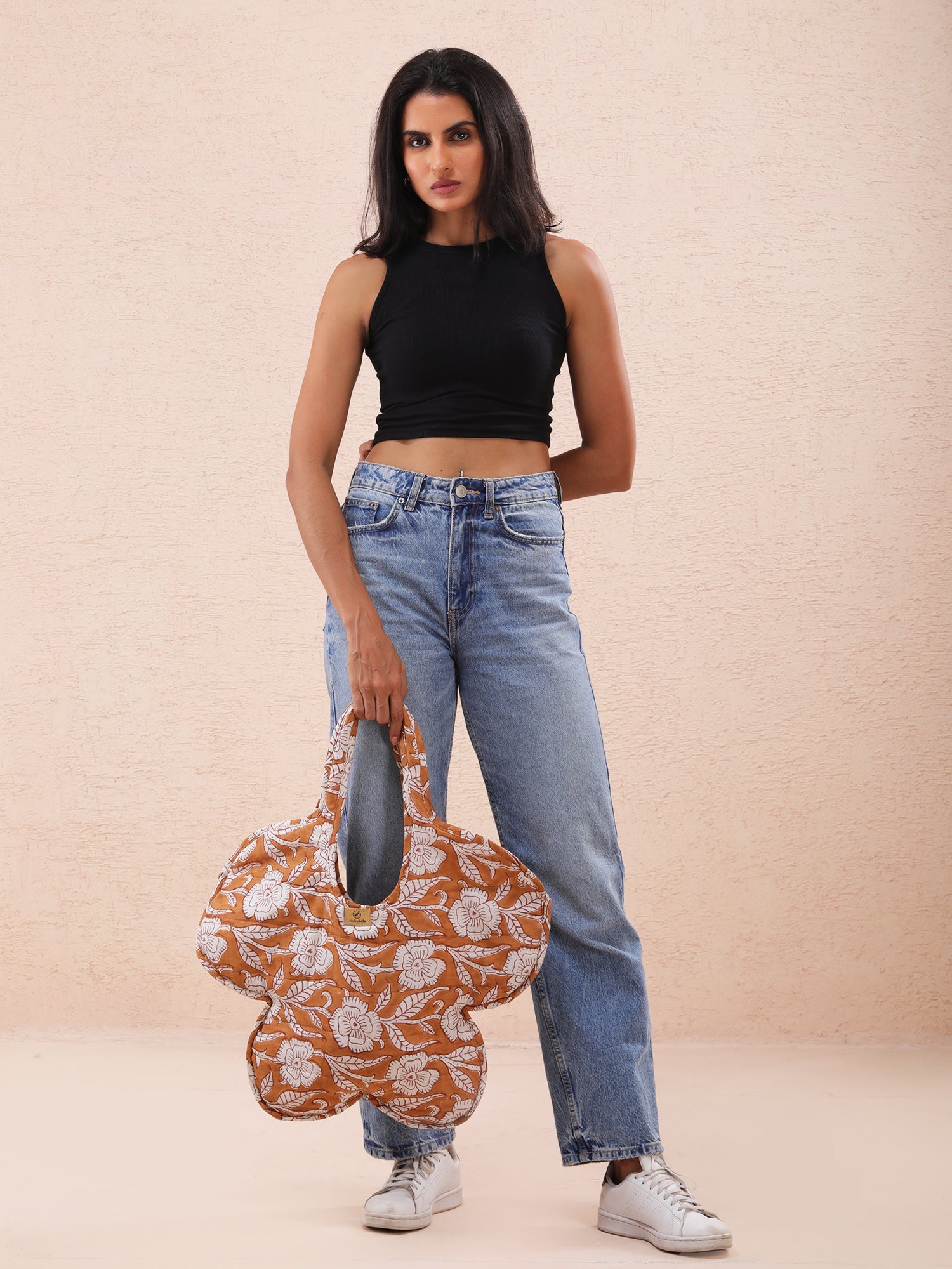 Earth Flower Tote - Atulyakala