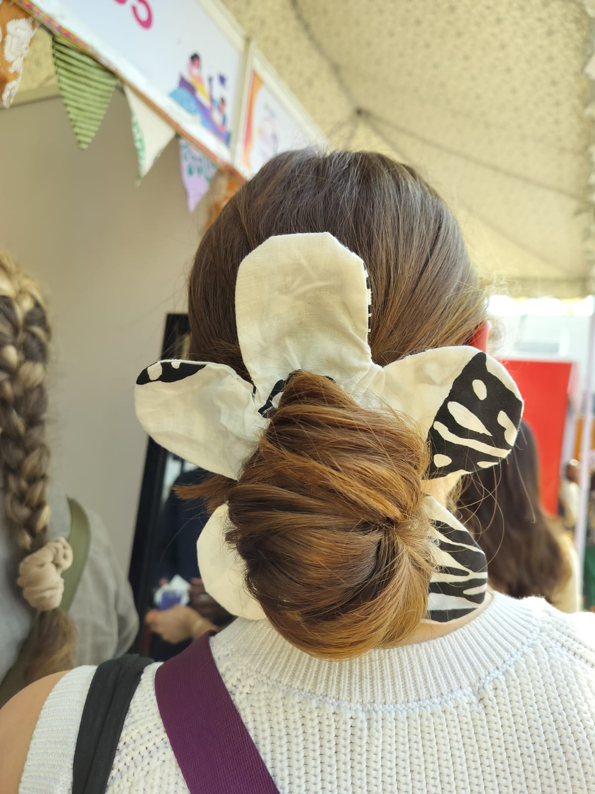 Mystic Flower Scrunchie scrunchie - Atulyakala