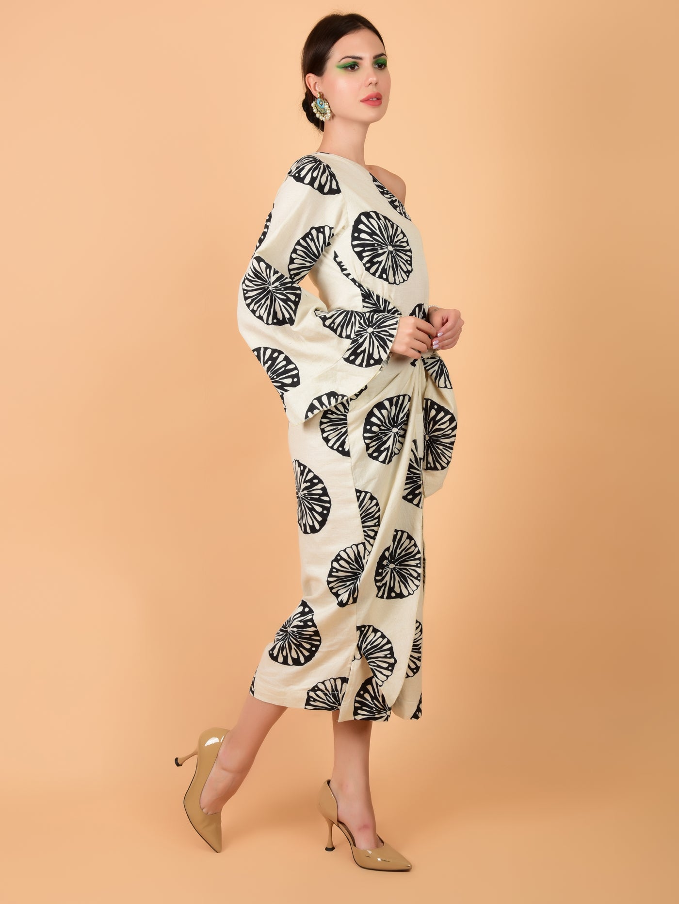 Mystic Knot Dress Midi Dress - Atulyakala