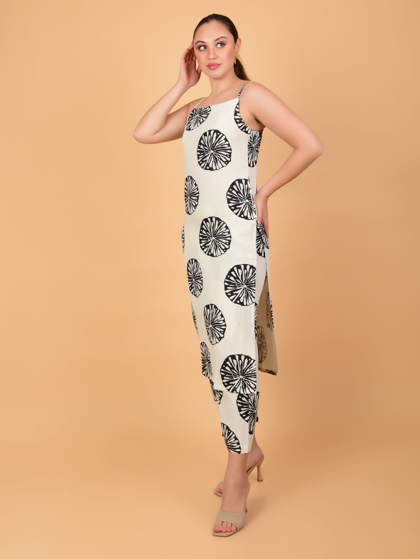 Mystic Kurti Pant Set - Atulyakala