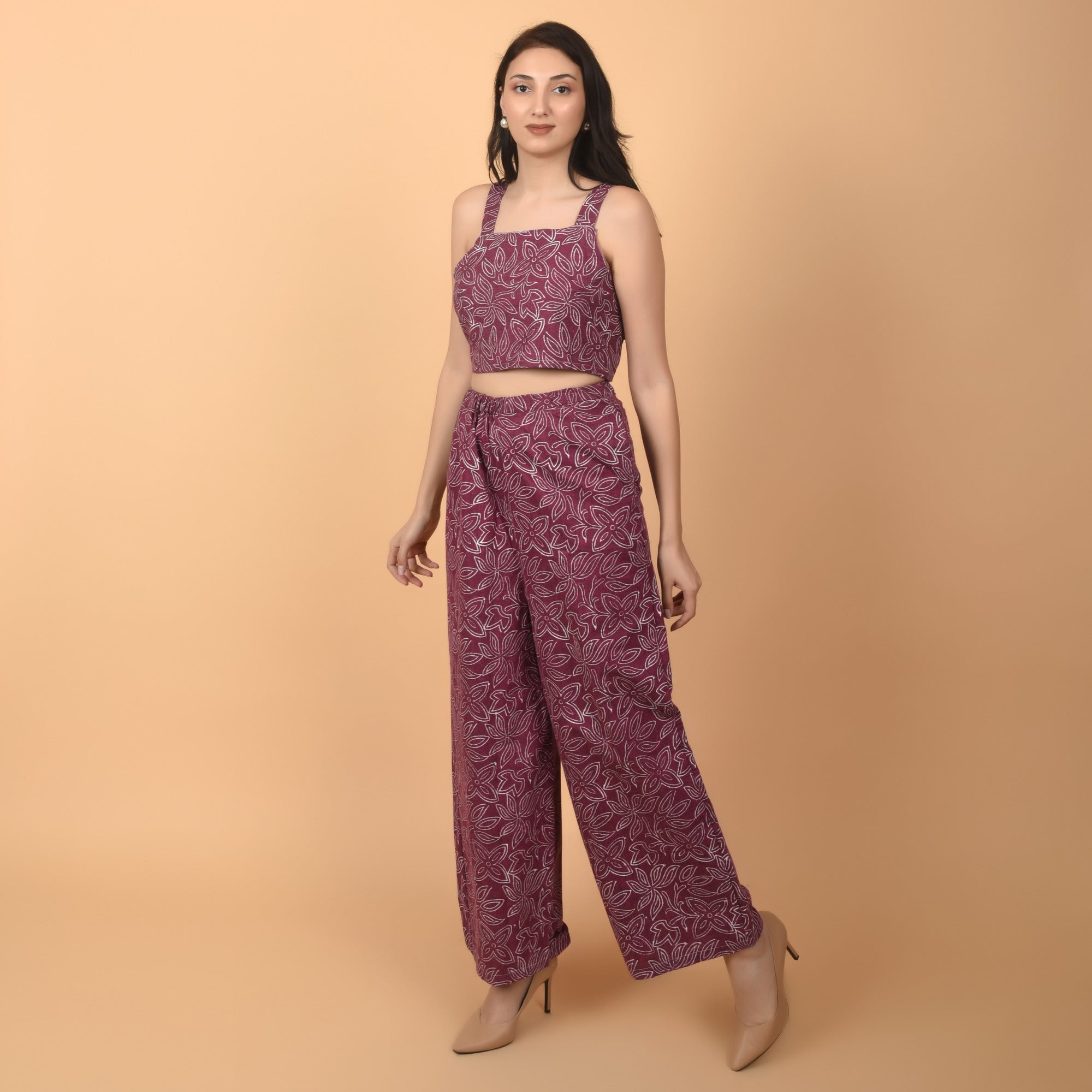 Plum Gaze - Atulyakala